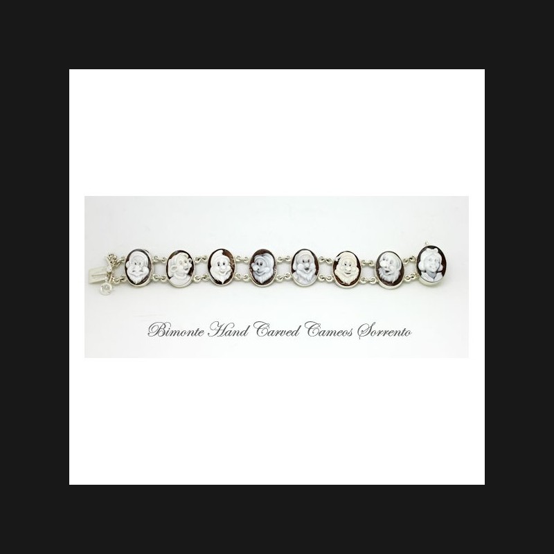 "SnowWhite and the Seven Dwarfs" Cameo Bracelet