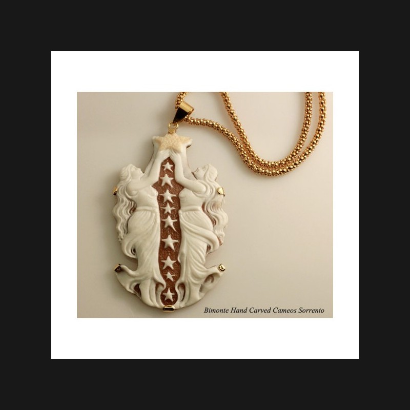 "Stelle" Cameo Necklace