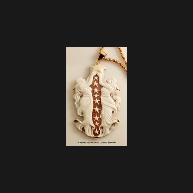 "Stelle" Cameo Necklace