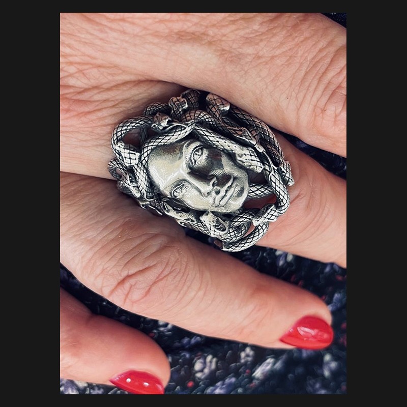 ''Medusa'' Ring