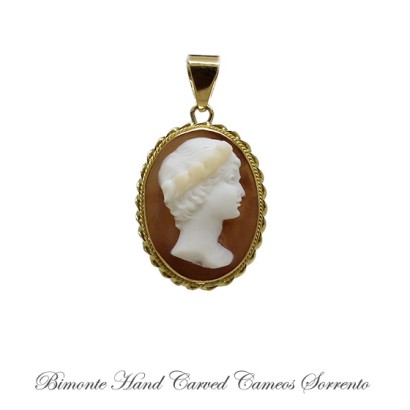 ''Clori'' Cameo Pendant