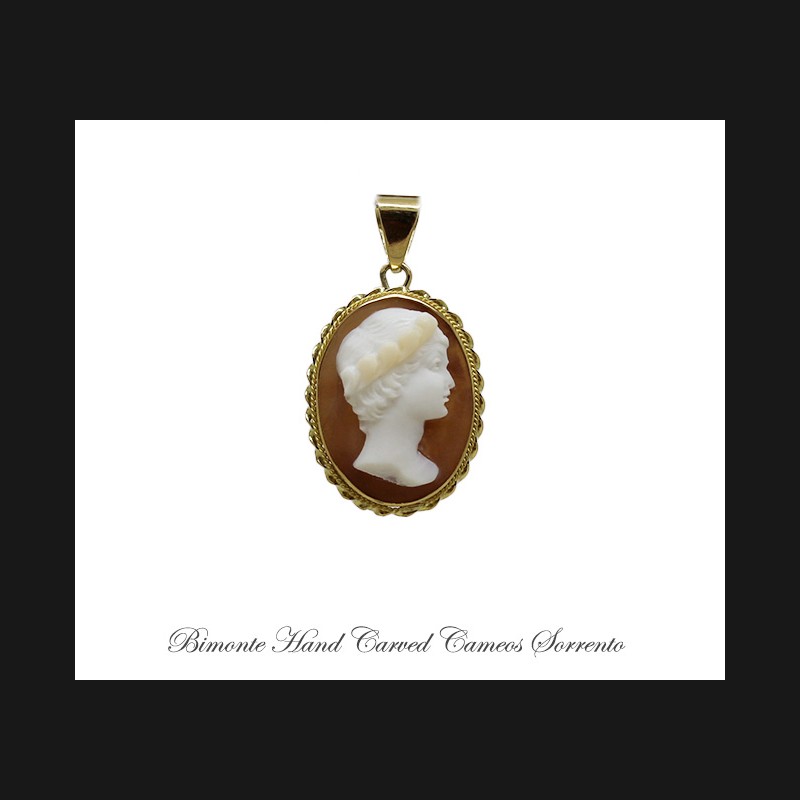 ''Clori'' Cameo Pendant