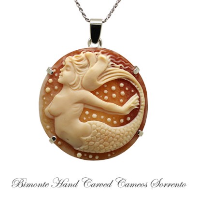 ''Siren Of Sorrento'' Cameo Necklace