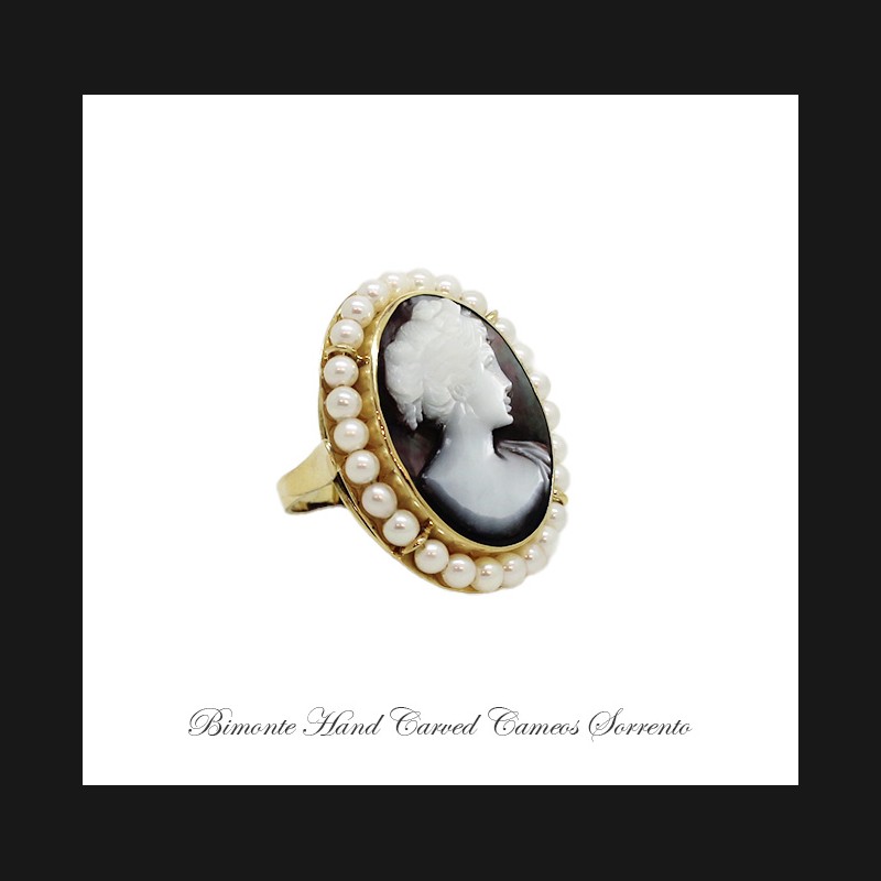 ''Afrodite'' Cameo Ring