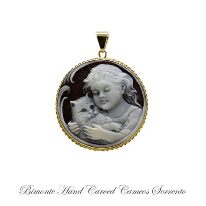 ''The Lady & The Cat'' Cameo Pendant