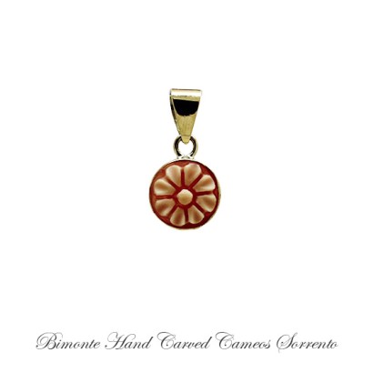 ''Daisy'' Cameo Pendant