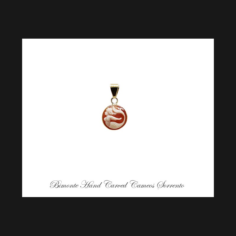 ''Siren Of Sorrento'' Cameo Pendant