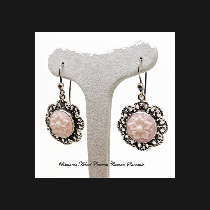 "Filigrana" Fiore Bianco Cameo Earrings