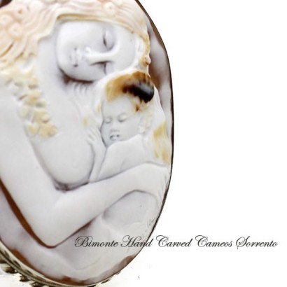 "The Hug" Cameo Brooch