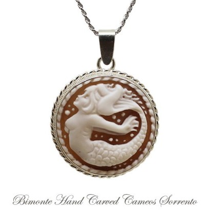 "Siren of Sorrento" Cameo Necklace