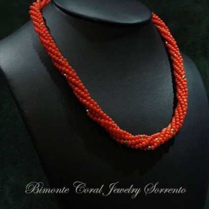 "Stelle" Coral Necklace