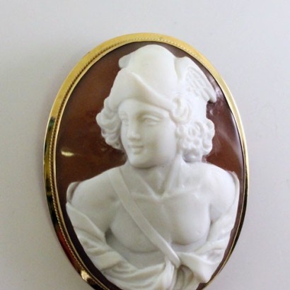 "Mercurio" Cameo