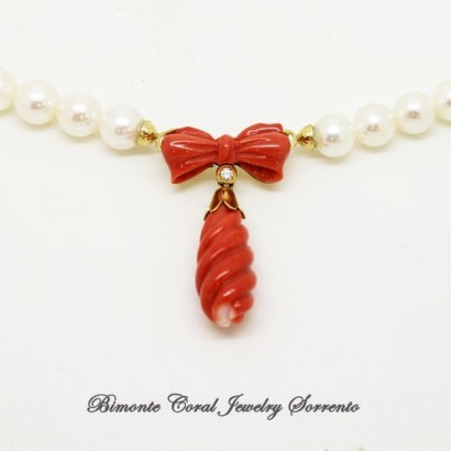 "Fiocco" Coral and Pearls Necklace